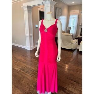 La Femme Hot Pink Formal Dress Size 6